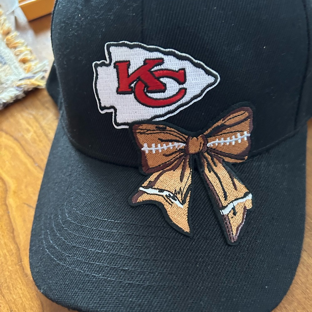 Kansas City Chiefs and football Bow cap